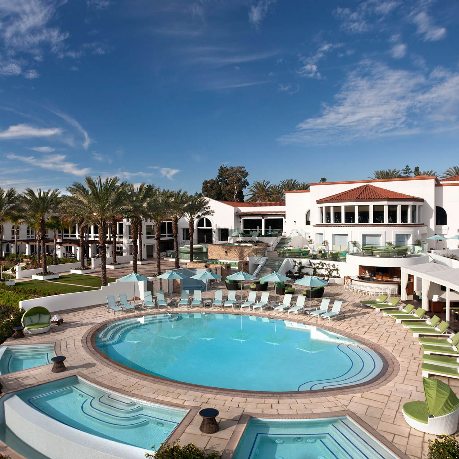 Resort and Pool Square